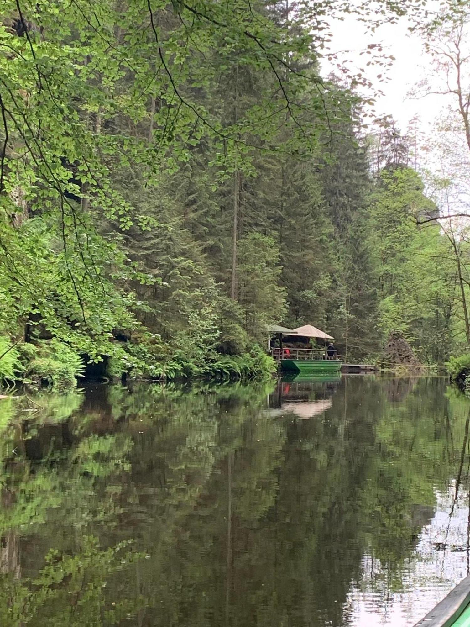Apartman Hranice - Hřensko Exteriör bild