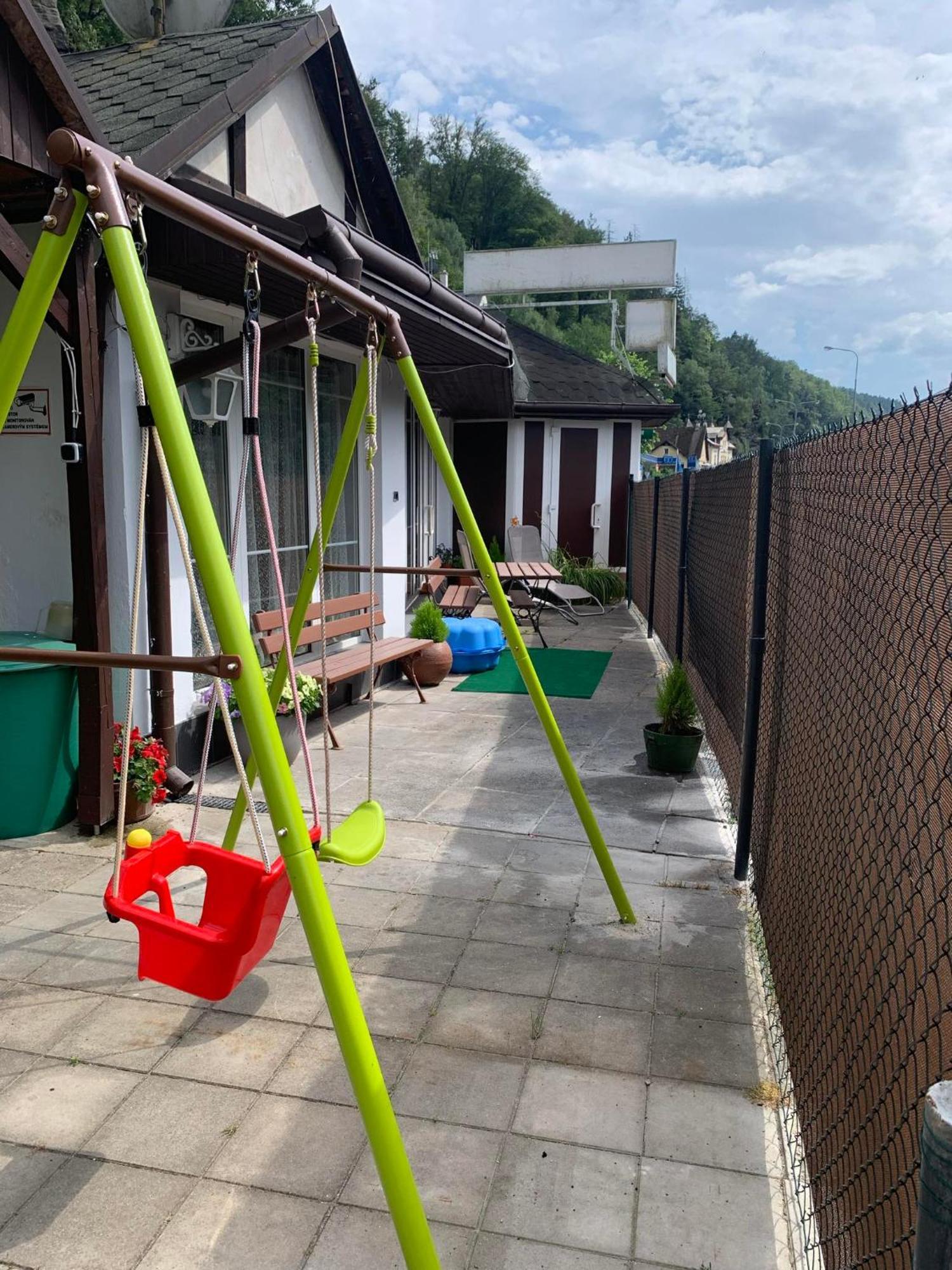 Apartman Hranice - Hřensko Exteriör bild
